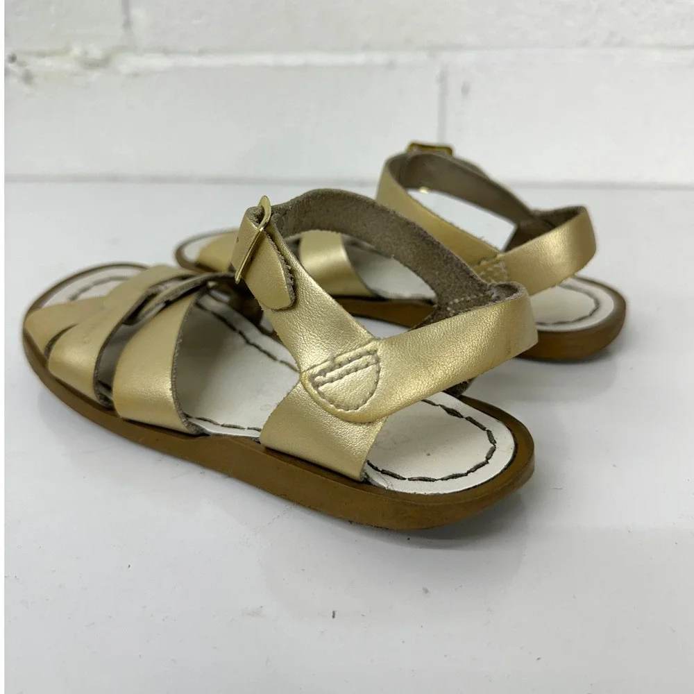 Salt Water Sandals Gold Metallic Leather Original / Girls 12
